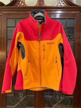 Marmot Women’s Orange and Red Softshell Ski Jacket Coat Medium